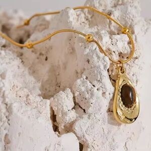 New ANTHRO Gold Ss Natural Tigers Eye Stone Cashew Pendant Beaded Cable Necklace